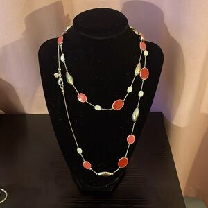Loft  Doublestrand Necklace in gold and orange/pink ? Gold accents smoke free